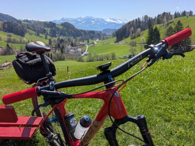 Blick von Ried bei Gibswil in Richtung Glarnerland.